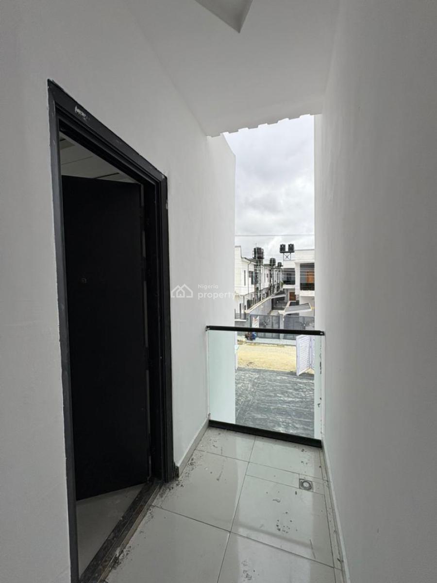 Private Oasis! 5-bedroom Duplex with Swimming Pool & Secure Compound, Vgc, Lekki, Lagos, Detached Duplex for Sale
