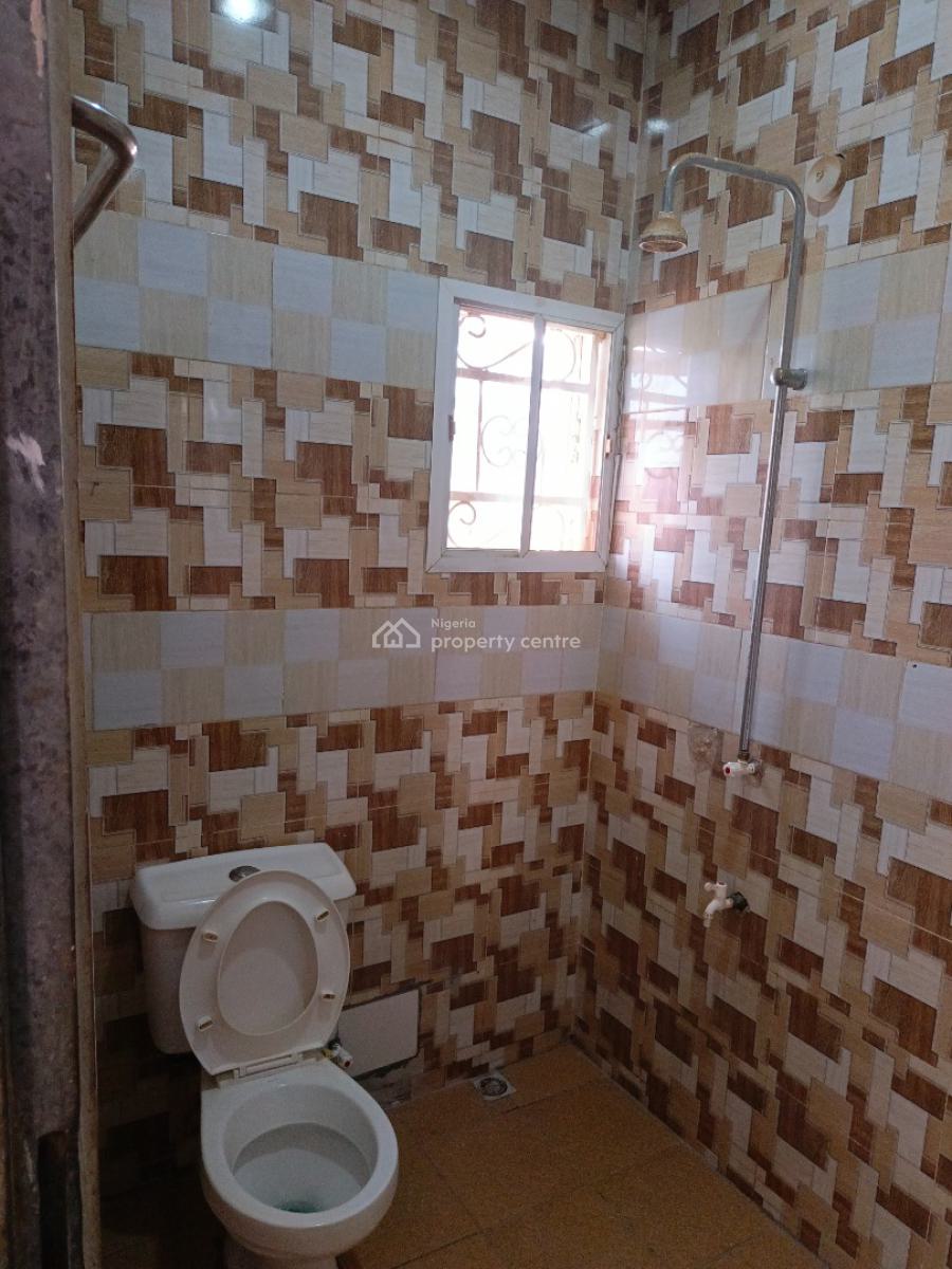 Clean 2 Bedroom Flat, Kubwa Fo1 Kubwa, Fo1 Layout, Kubwa, Abuja, Flat / Apartment for Rent