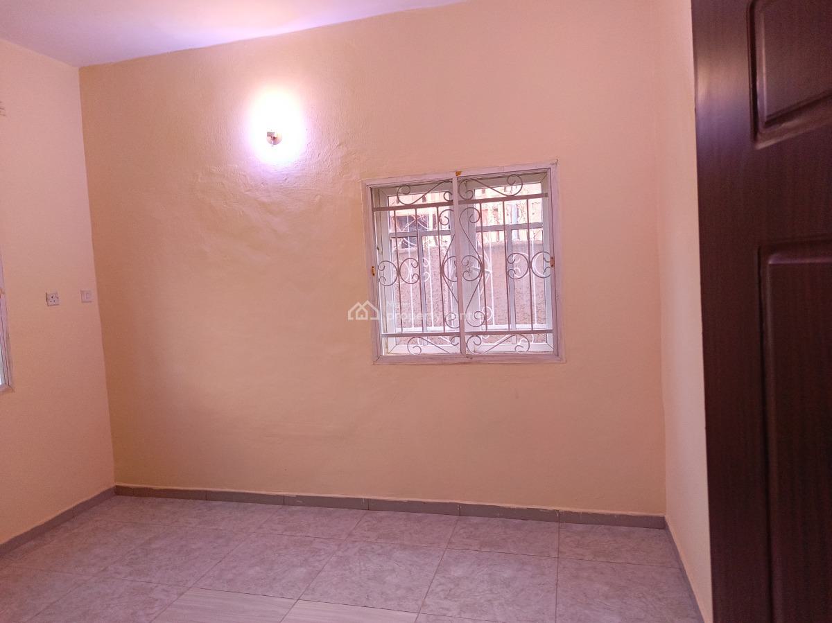 Clean 2 Bedroom Flat, Kubwa Fo1 Kubwa, Fo1 Layout, Kubwa, Abuja, Flat / Apartment for Rent