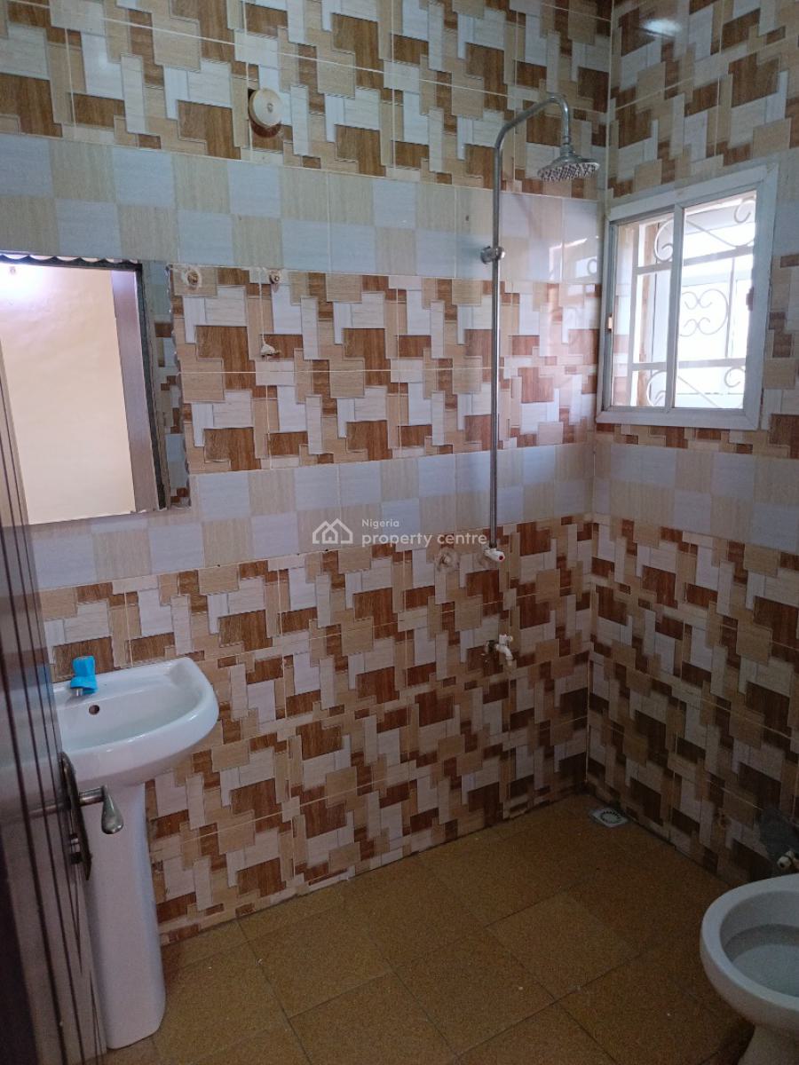 Clean 2 Bedroom Flat, Kubwa Fo1 Kubwa, Fo1 Layout, Kubwa, Abuja, Flat / Apartment for Rent