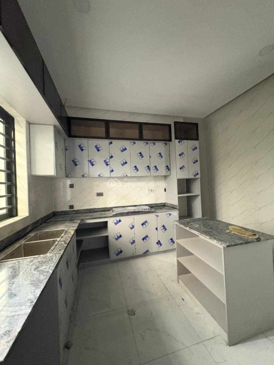 Fully Detached Luxury! 5-bedroom Duplex with Ensuite Rooms & Bq, Vgc, Lekki, Lagos, Detached Duplex for Sale