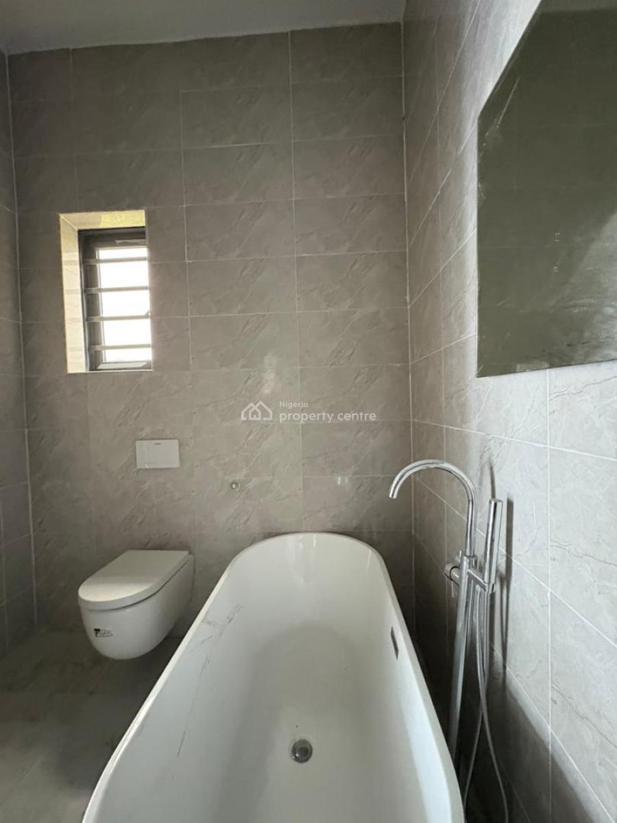 Fully Detached Luxury! 5-bedroom Duplex with Ensuite Rooms & Bq, Vgc, Lekki, Lagos, Detached Duplex for Sale