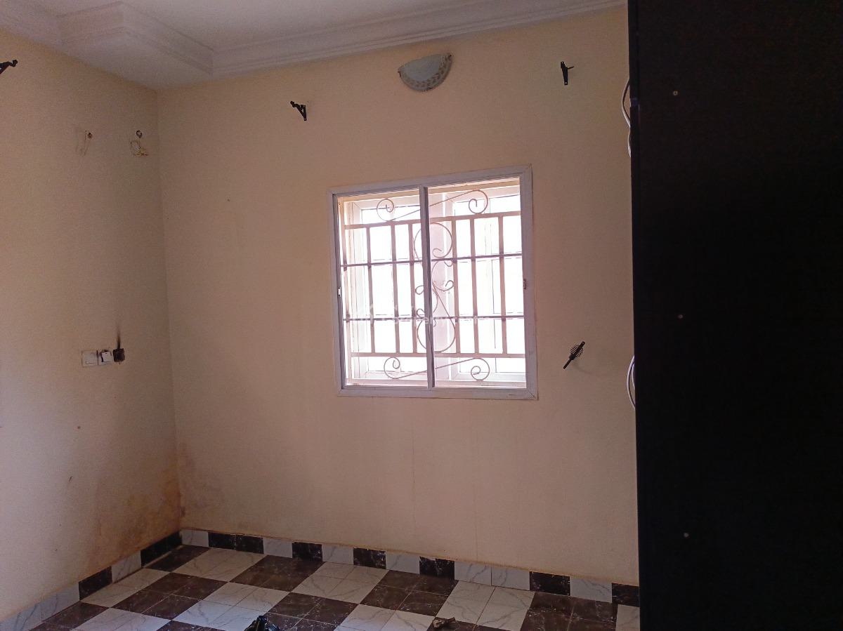 Sharp 2 Bedroom Flat, on a Tarred Road, Fo1 Layout Kubwa, Fo1 Layout, Kubwa, Abuja, Flat / Apartment for Rent