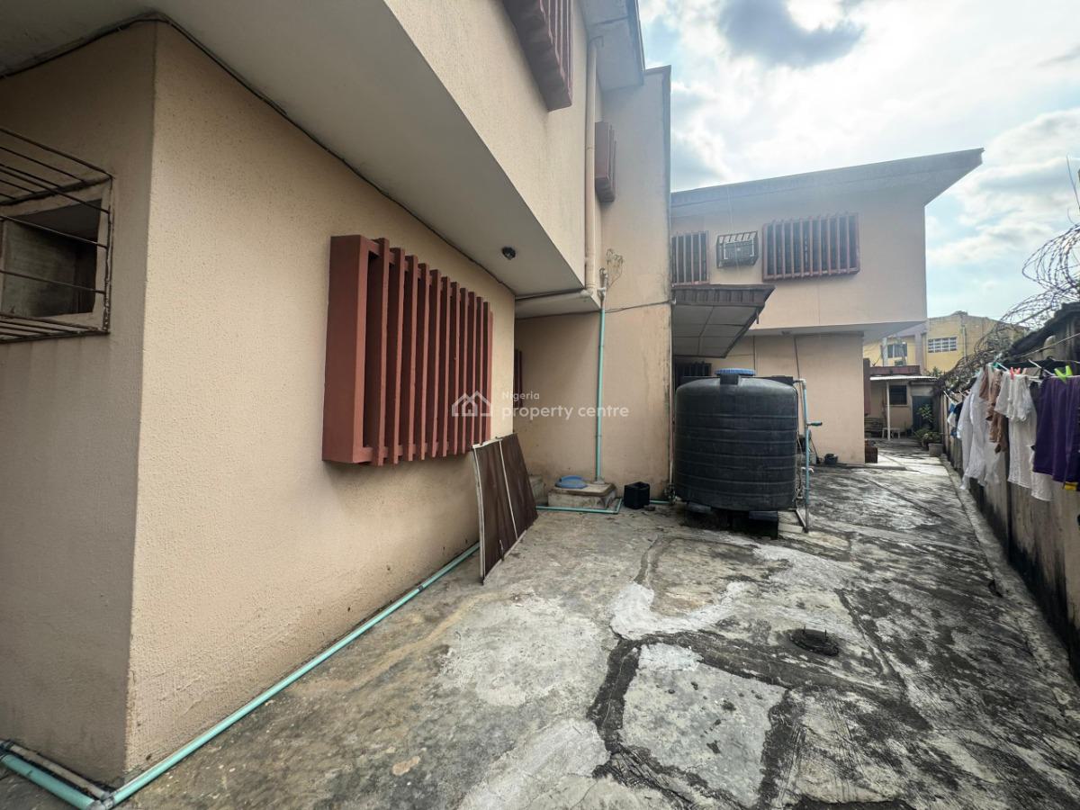 Fully Fenced Land Measuring 840 Sqm with a Demolishable Structure, Adeniyi Jones, Ikeja, Lagos, Mixed-use Land for Sale