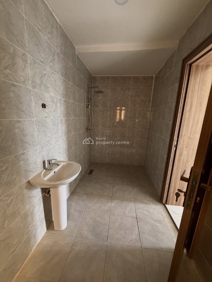 4-bedroom Detached Duplex with a 1-room Apartment Bq and Study, Gwarinpa, Abuja, Detached Duplex for Sale