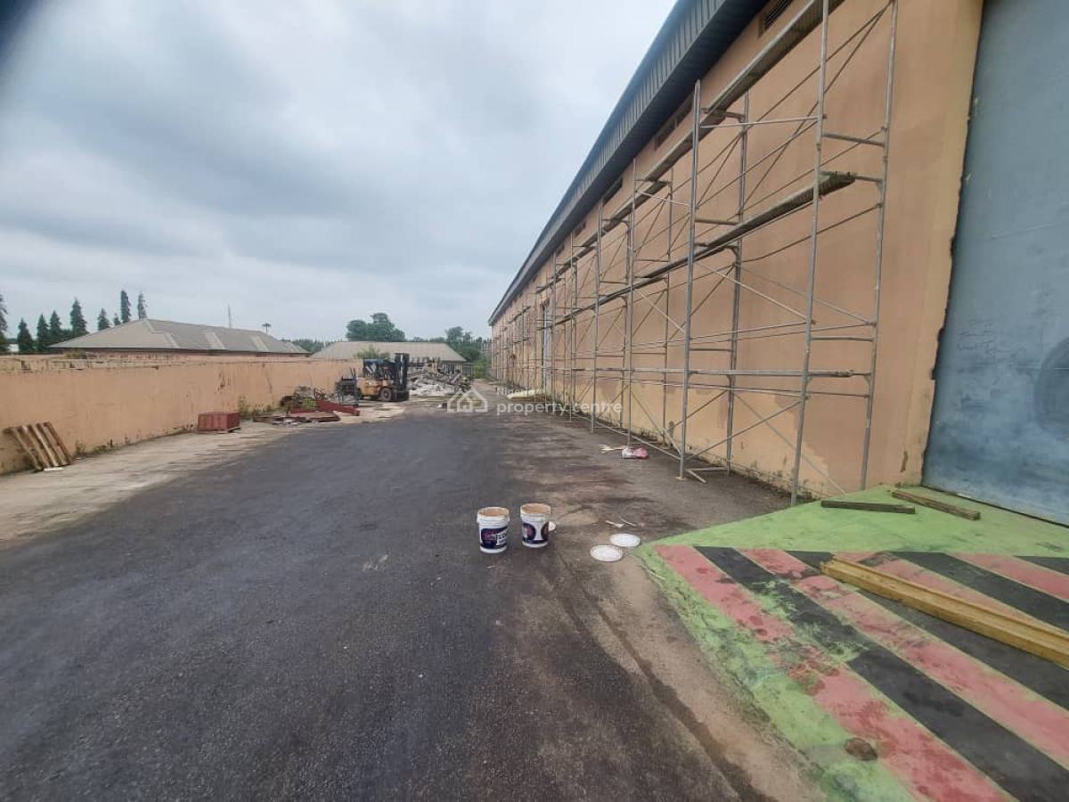 1880sqm and 2500sqm and 3200sqm and 900sqm Warehouse  in Idu, Close to Coca Cola, Idu Industrial, Abuja, Warehouse for Rent