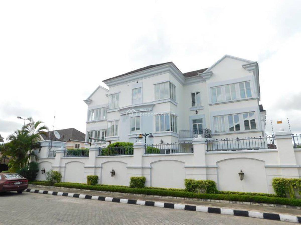 a Refined 3-bedroom Terrace, Banana Island, Ikoyi, Lagos, Terraced Bungalow for Rent