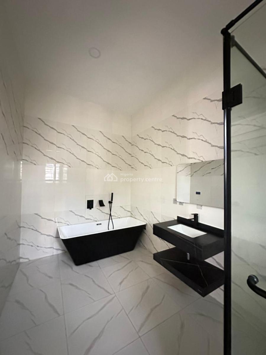 4 Bedrooms Detached Duplex with Bq, Orchid, Lekki, Lagos, Detached Duplex for Sale