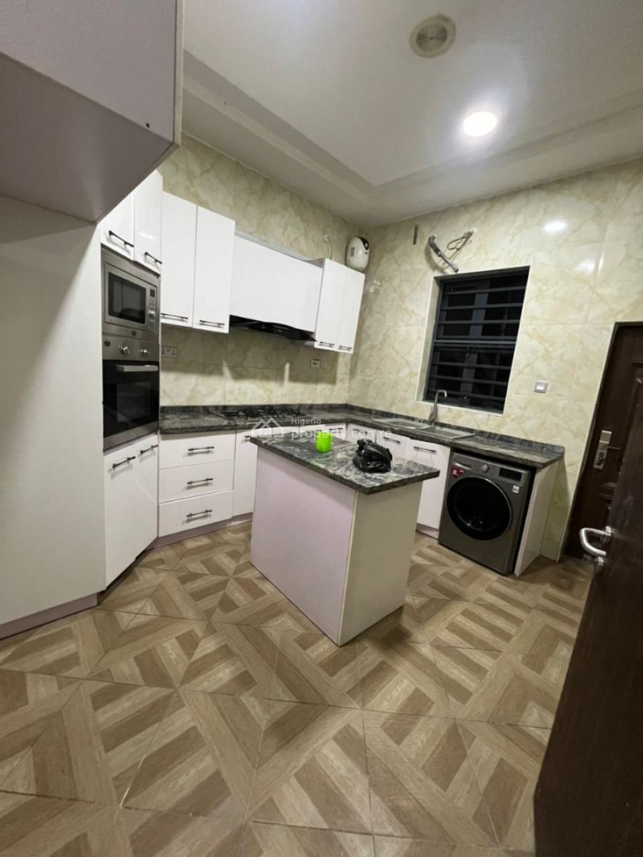 Fully Furnished Miniflat with Very Big Kitchen, Orchid Road,  in an Estate, Lekki, Lagos, Mini Flat (room and Parlour) for Rent