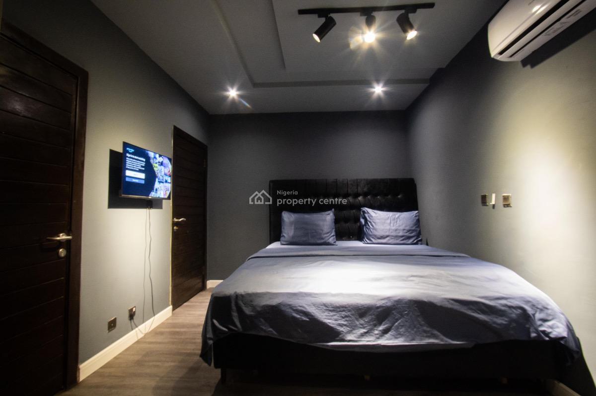 My Two Bedroom in Iconic Tower Accepting December Rate, Lekki Phase 1, Lekki, Lagos, Flat / Apartment Short Let