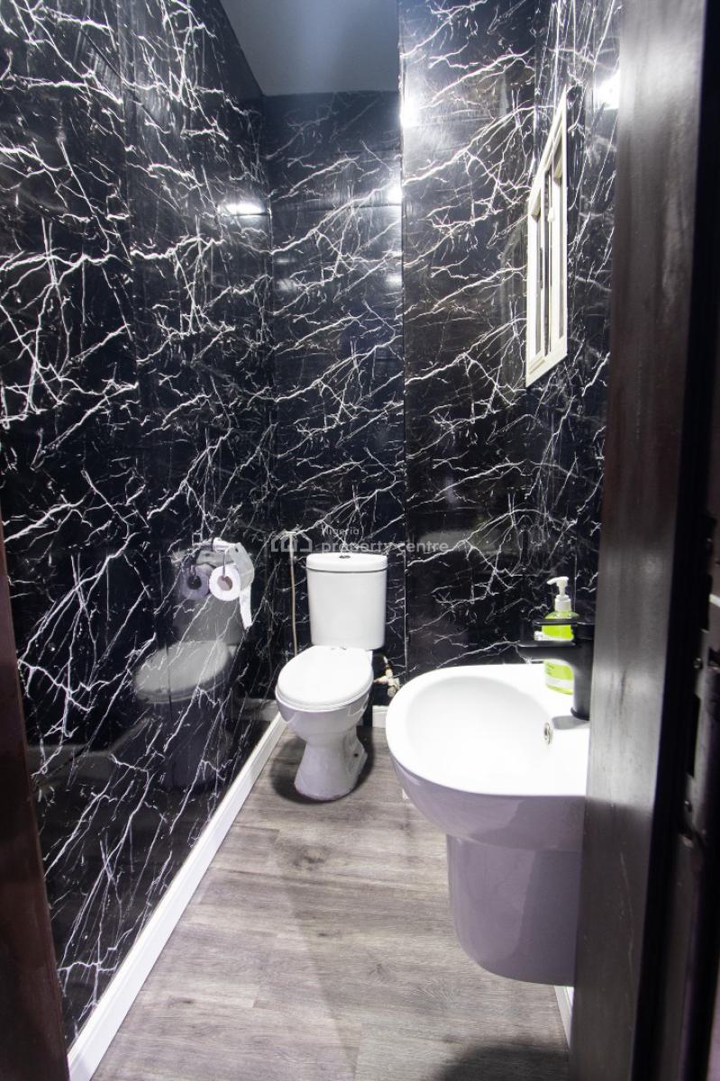 My Two Bedroom in Iconic Tower Accepting December Rate, Lekki Phase 1, Lekki, Lagos, Flat / Apartment Short Let