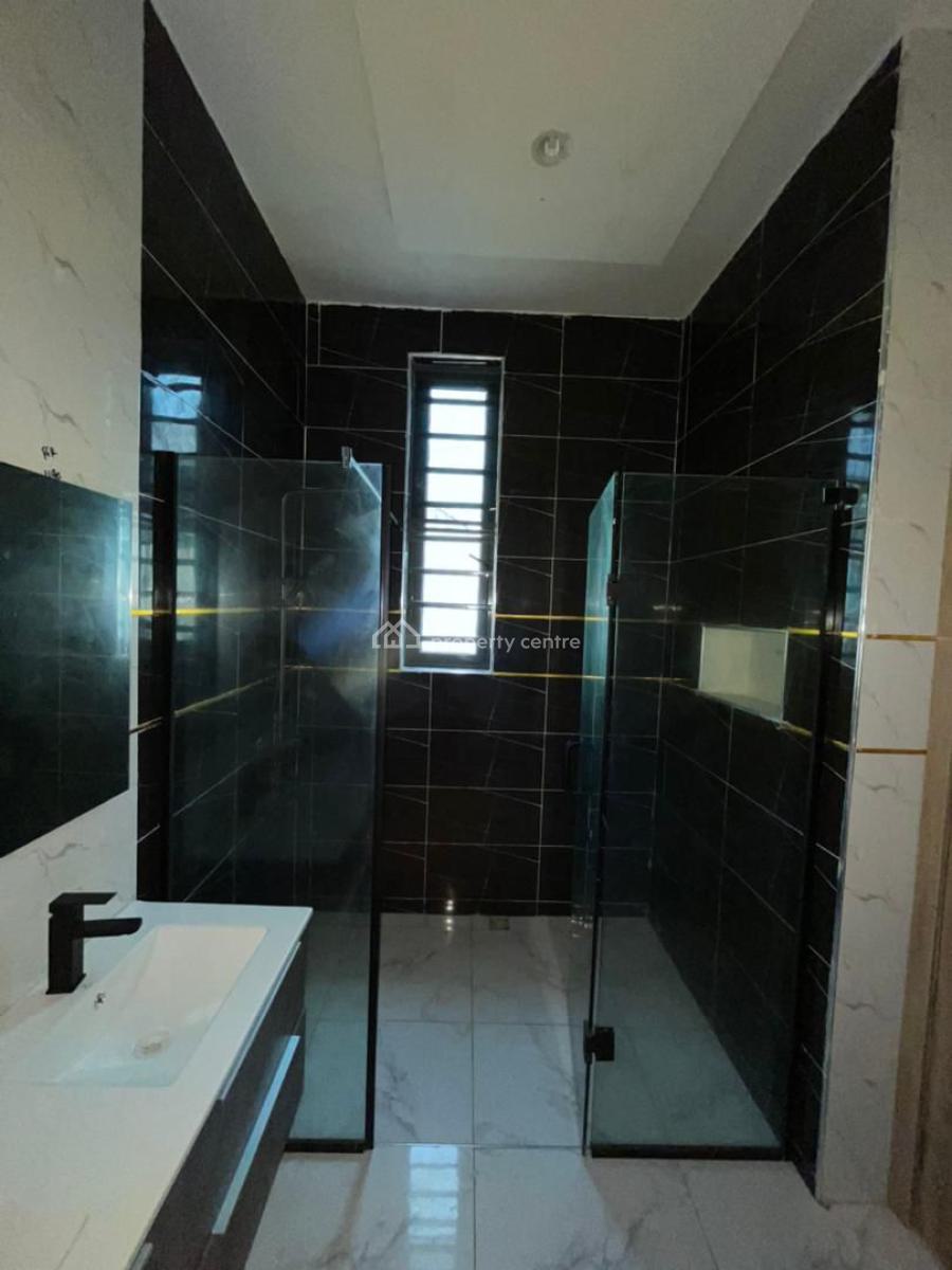 4 Bedroom Terrace Duplex with Bq, Ologolo, Lekki, Lagos, Terraced Duplex for Sale
