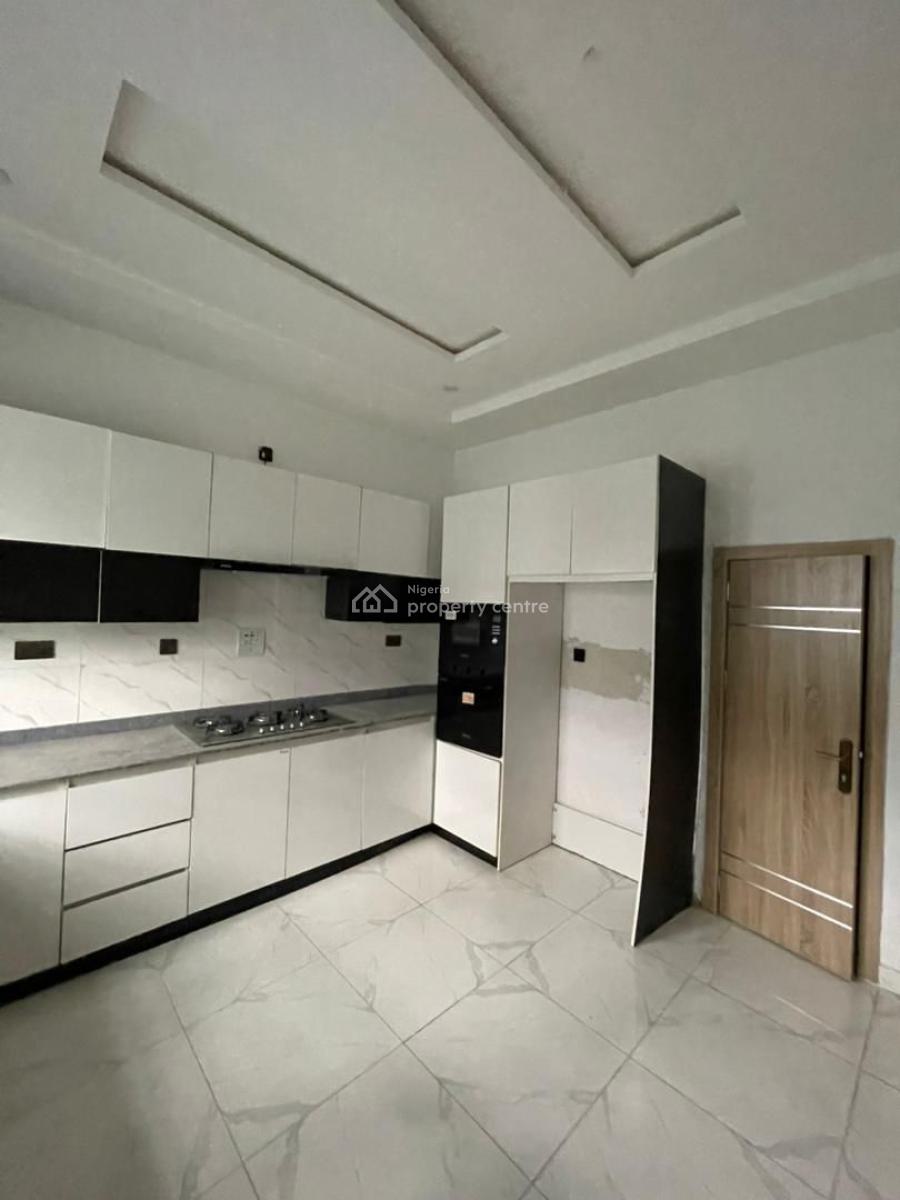 4 Bedroom Detached Duplex with Bq, Ologolo, Lekki, Lagos, Semi-detached Duplex for Sale