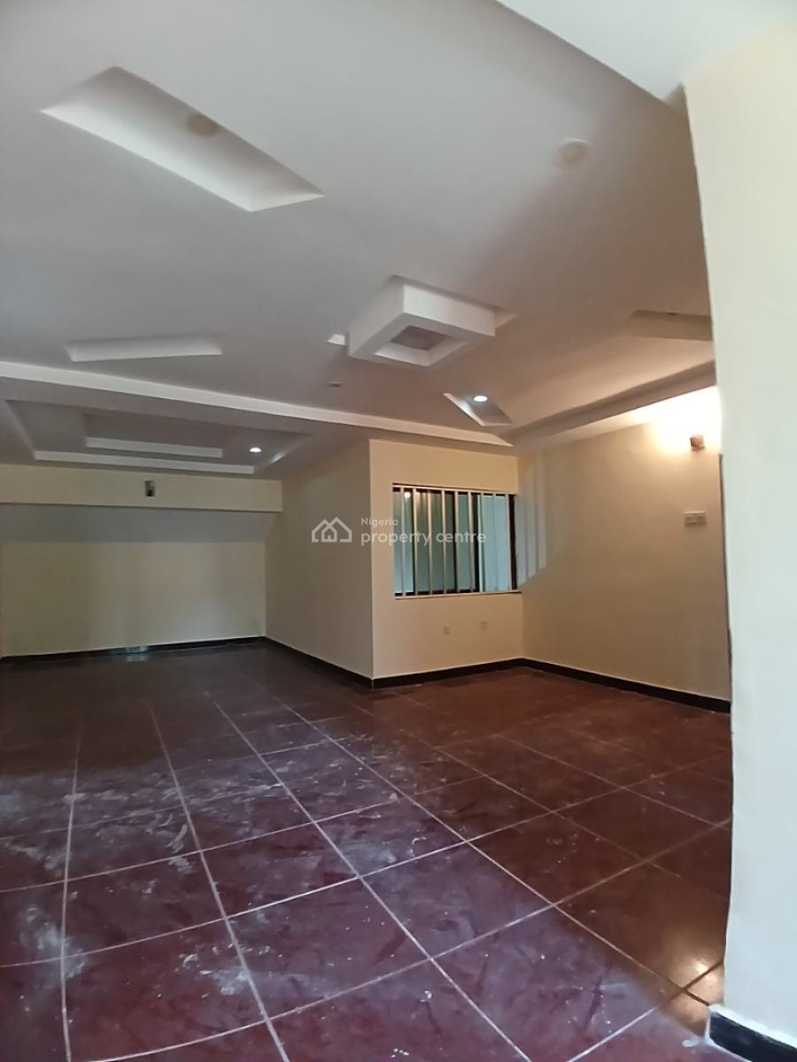 Well Renovated 2 Bedroom Block of Flat, Asokoro Abuja Diplomatic Zone, Asokoro District, Abuja, House for Rent