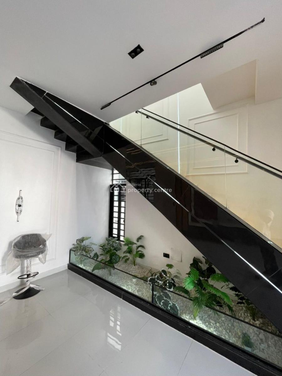 5 Bedroom Fully Detached Duplex with Bq, Orchid Road, Lekki, Lagos, Detached Duplex for Sale