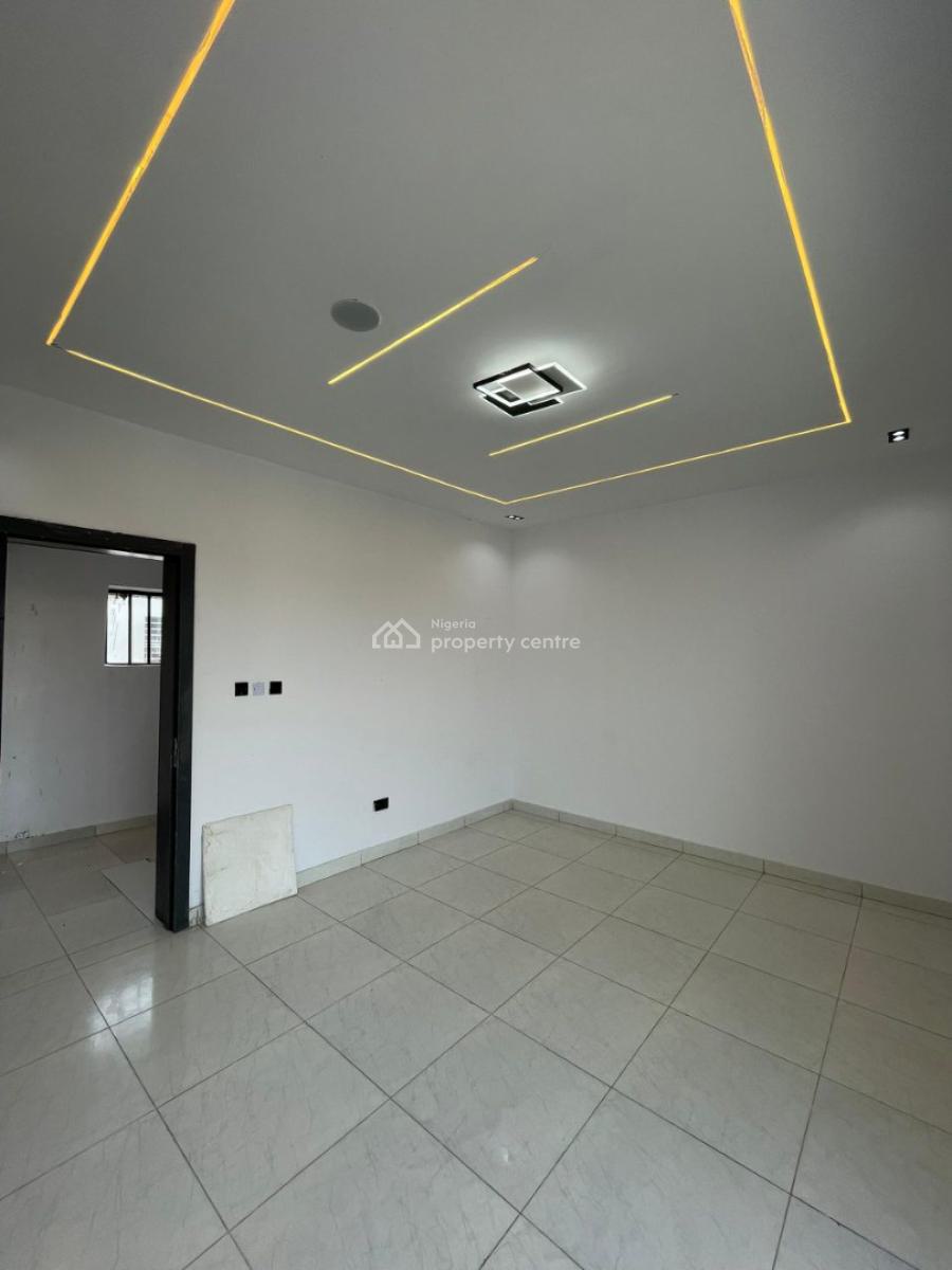 2 Bedroom Apartment, Orchid Road, Lekki Phase 2, Lekki, Lagos, Flat / Apartment for Sale