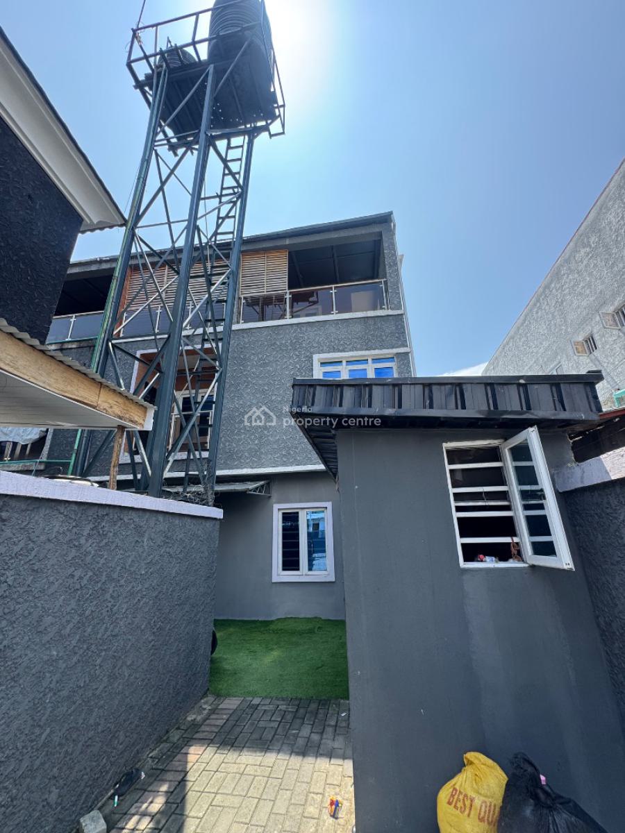 Dont Miss This 5 Bedrom Fully Furnished Self Compound Car Park 6 Cars, Orchid Road Lekki, Lekki, Lagos, Semi-detached Duplex for Sale