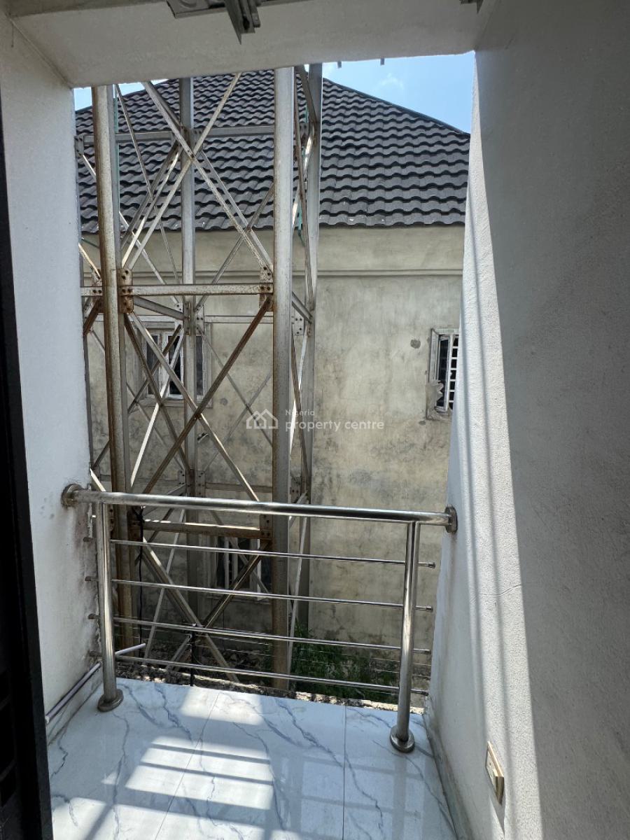 Dont Miss This 5 Bedrom Fully Furnished Self Compound Car Park 6 Cars, Orchid Road Lekki, Lekki, Lagos, Semi-detached Duplex for Sale