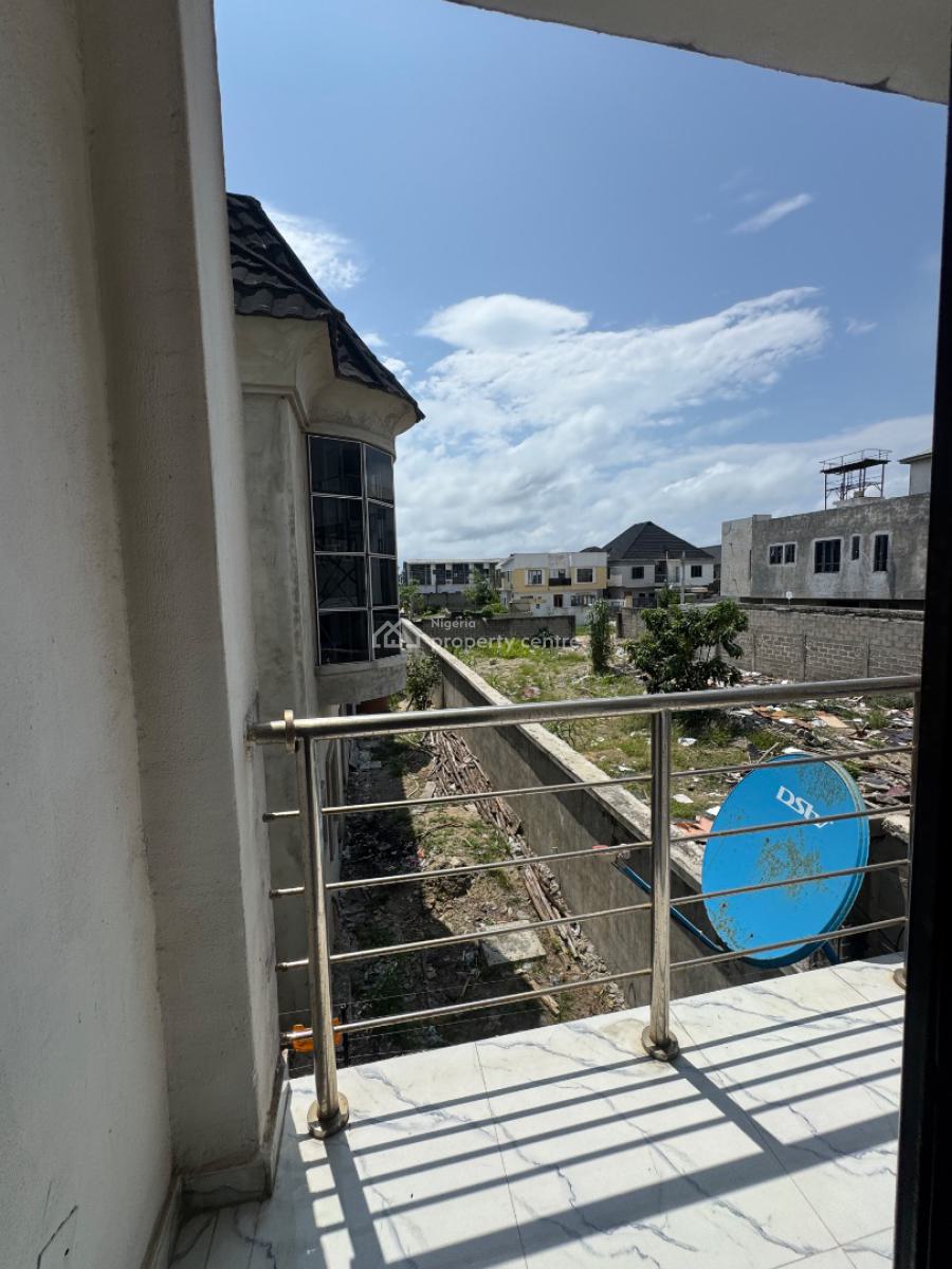 Dont Miss This 5 Bedrom Fully Furnished Self Compound Car Park 6 Cars, Orchid Road Lekki, Lekki, Lagos, Semi-detached Duplex for Sale