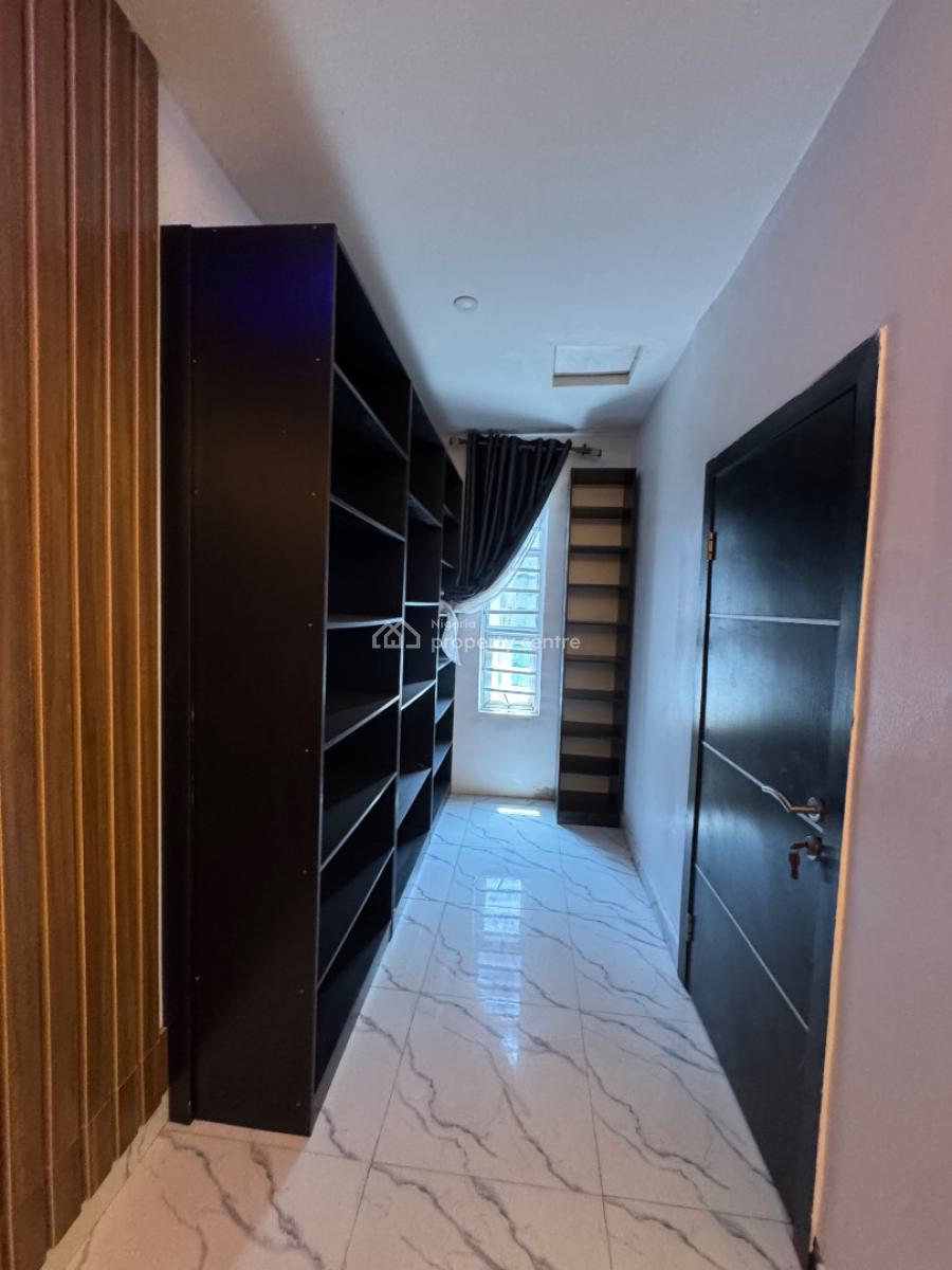 Dont Miss This 5 Bedrom Fully Furnished Self Compound Car Park 6 Cars, Orchid Road Lekki, Lekki, Lagos, Semi-detached Duplex for Sale