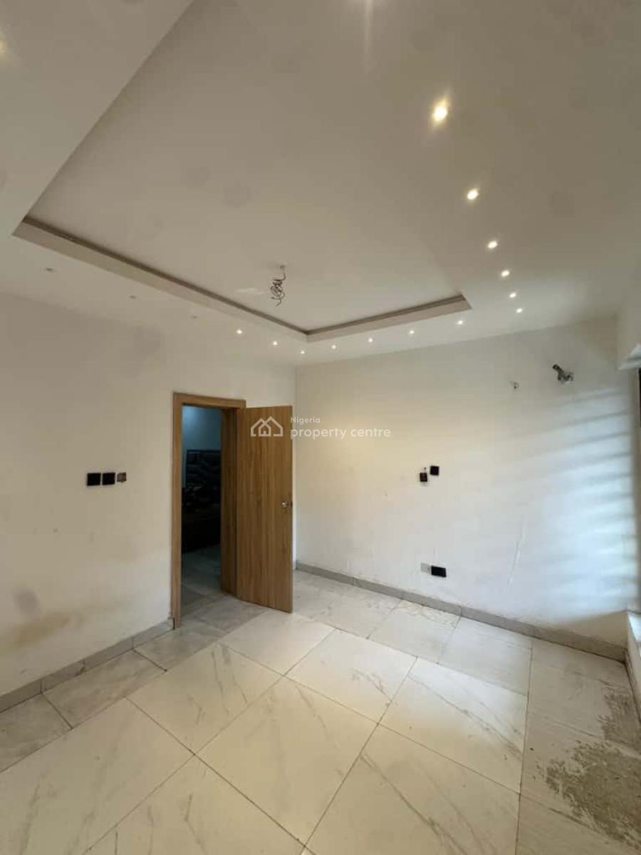 Luxury Standard 1 Bedroom Mini Flat, Ologolo, Lekki, Lagos, Mini Flat (room and Parlour) for Rent