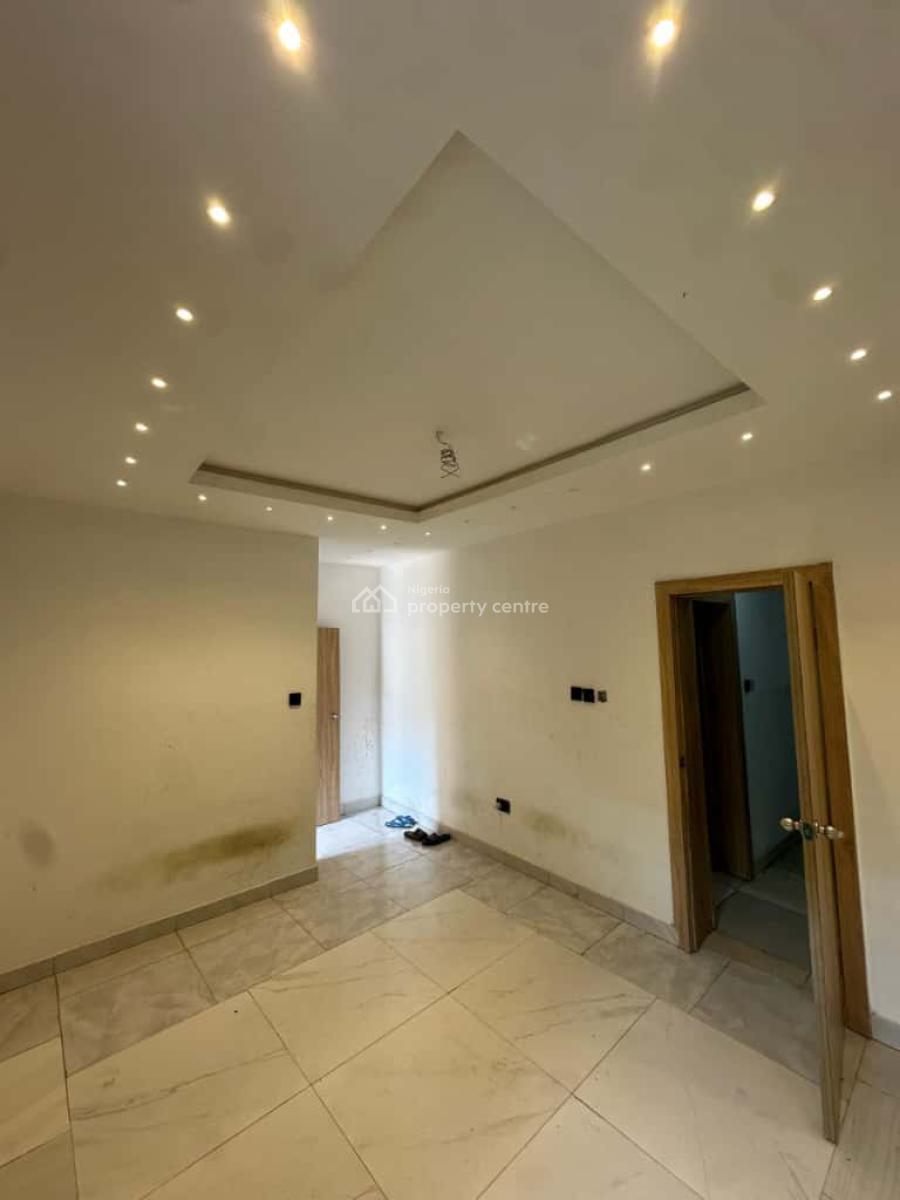 Luxury Standard 1 Bedroom Mini Flat, Ologolo, Lekki, Lagos, Mini Flat (room and Parlour) for Rent