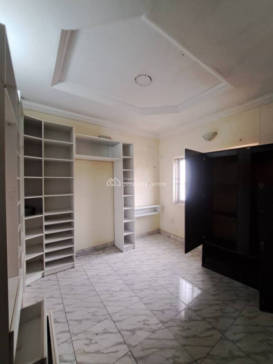 Luxury and Spacious 3bed Flat Upstairs Readily Available, Secured Place Next to Elegushi., Ikate Elegushi, Lekki, Lagos, Flat / Apartment for Rent