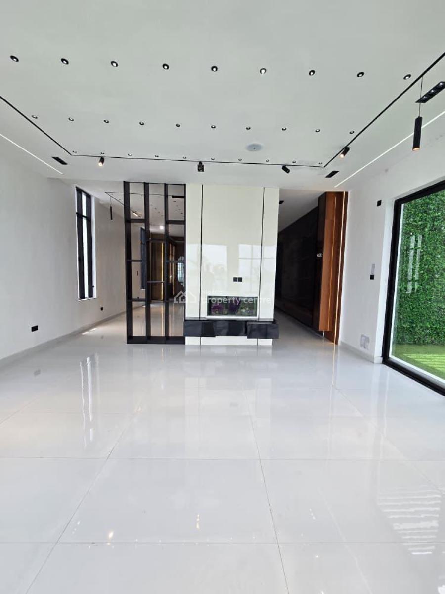 Modern and Spacious 5 Bedroom Detached with Bq, Pool, Patio & Rooftop, Chevron, Lekki, Lagos, Detached Duplex for Sale