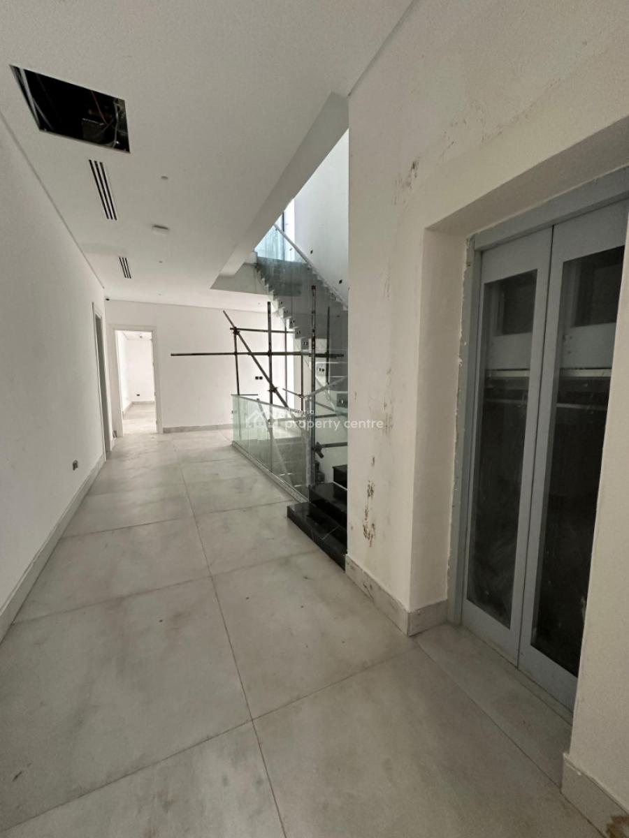 an Extraordinary Modern Luxurious 5 Bedroom Detached House with 2bqs, Old Ikoyi, Ikoyi, Lagos, Detached Duplex for Sale