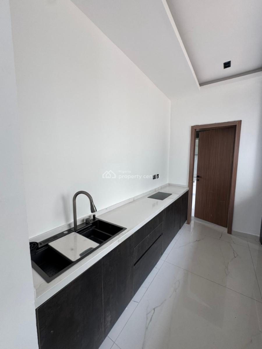 Aesthetically Pleasing 5 Bedroom Semi-detached Duplex with Pool, Within a 1% Luxury Neighborhood,  with Cybertrucks, Gle,brabus, Ikate, Lekki, Lagos, Semi-detached Duplex for Sale