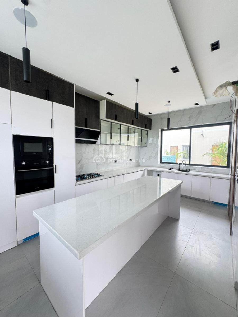 Aesthetically Pleasing 5 Bedroom Semi-detached Duplex with Pool, Within a 1% Luxury Neighborhood,  with Cybertrucks, Gle,brabus, Ikate, Lekki, Lagos, Semi-detached Duplex for Sale