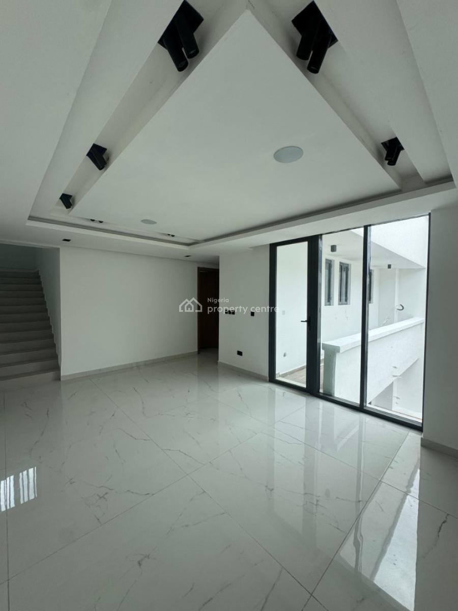 Aesthetically Pleasing 5 Bedroom Semi-detached Duplex with Pool, Within a 1% Luxury Neighborhood,  with Cybertrucks, Gle,brabus, Ikate, Lekki, Lagos, Semi-detached Duplex for Sale