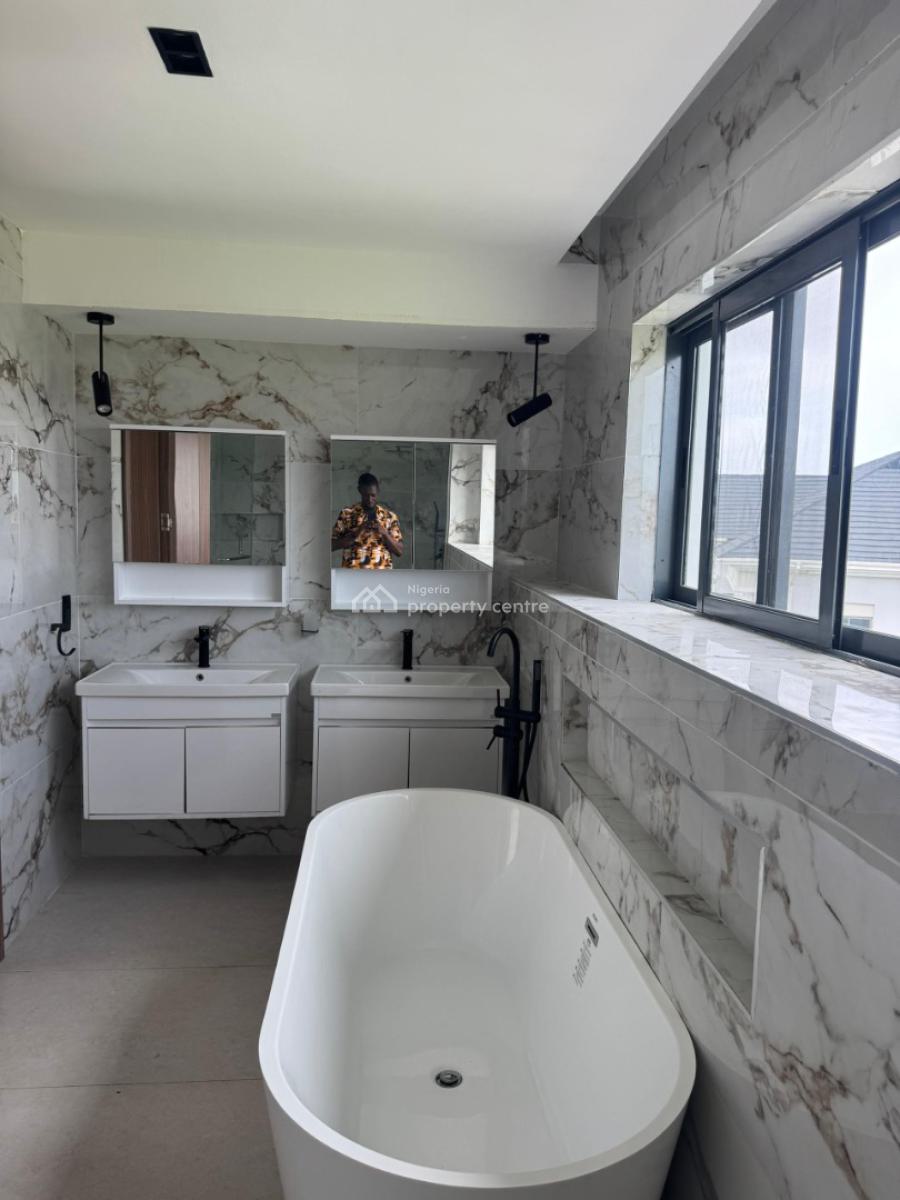 Aesthetically Pleasing 5 Bedroom Semi-detached Duplex with Pool, Within a 1% Luxury Neighborhood,  with Cybertrucks, Gle,brabus, Ikate, Lekki, Lagos, Semi-detached Duplex for Sale