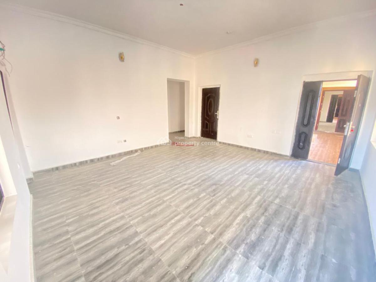 Well Renovated 2-bedroom Apartment [upstairs], Ogidan, Sangotedo, Ajah, Lagos, Flat / Apartment for Rent