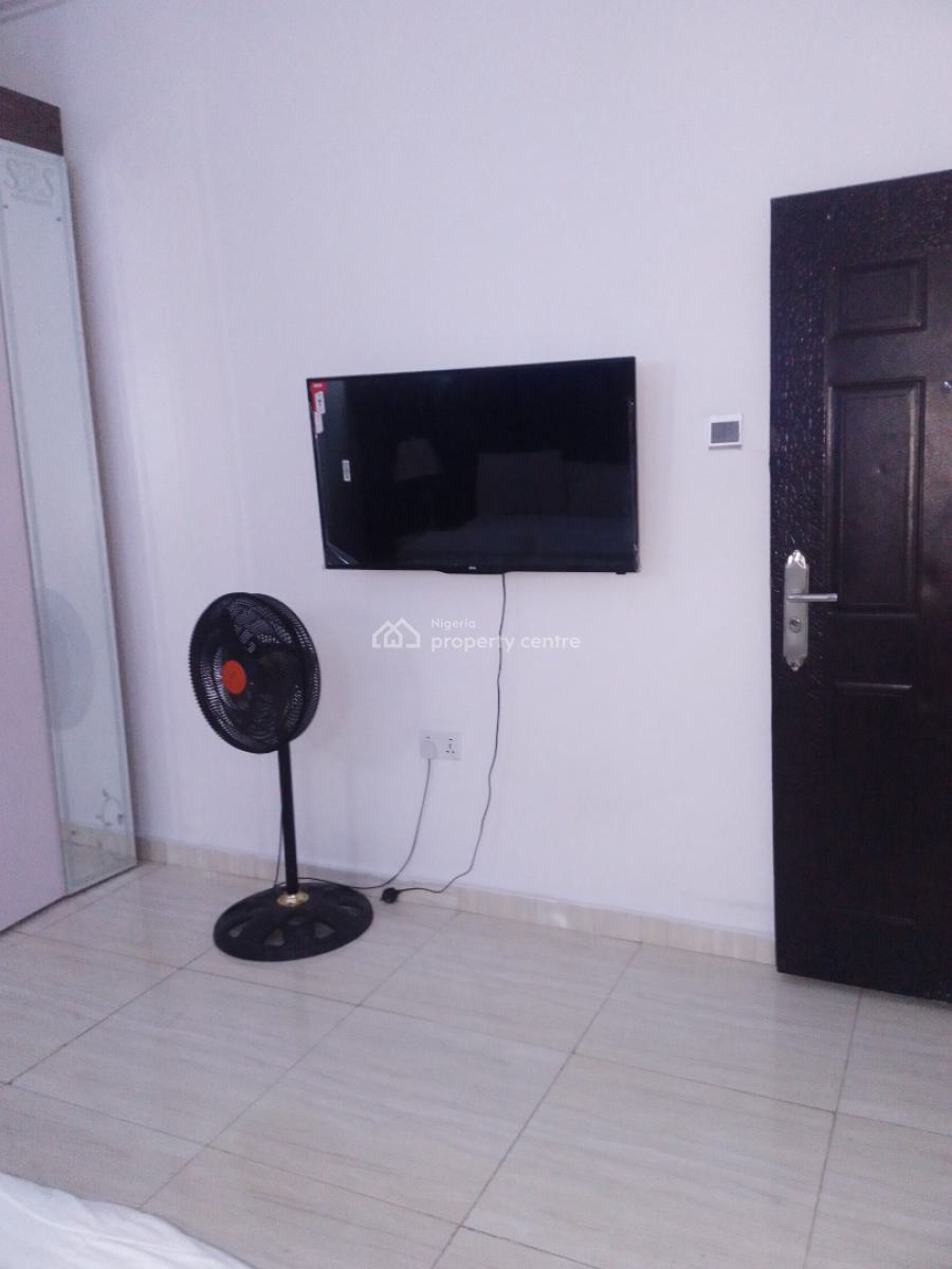 2 Bedroom Service Apartment, Majek Area, Sangotedo, Ajah, Lagos, Flat / Apartment Short Let