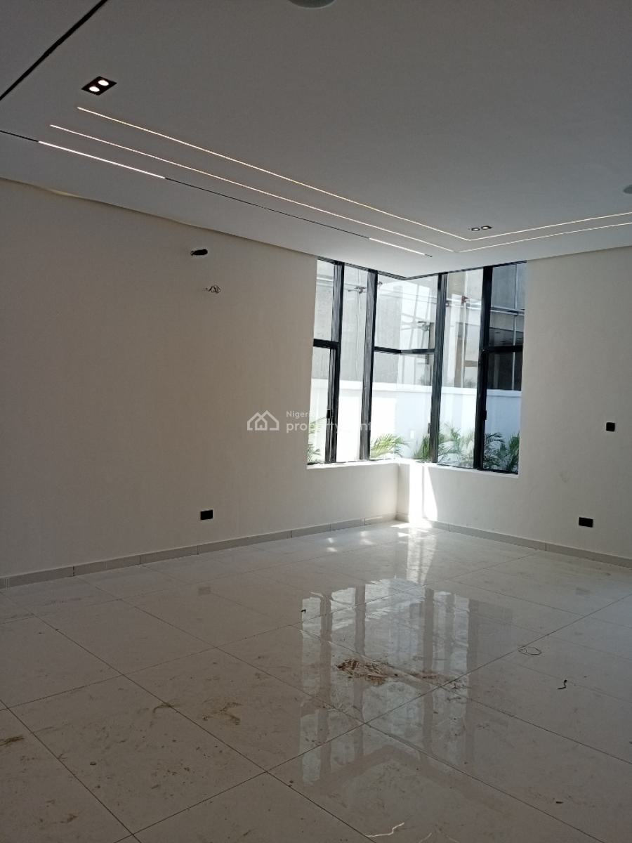 Elegant Mouth Watering 4-bedroom + Bq Semi-detached Duplex, Ochid Road, Lekki, Lagos, Semi-detached Duplex for Sale