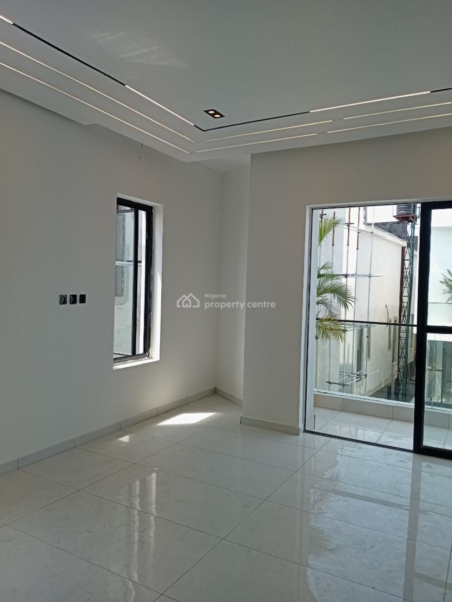 Elegant Mouth Watering 4-bedroom + Bq Semi-detached Duplex, Ochid Road, Lekki, Lagos, Semi-detached Duplex for Sale