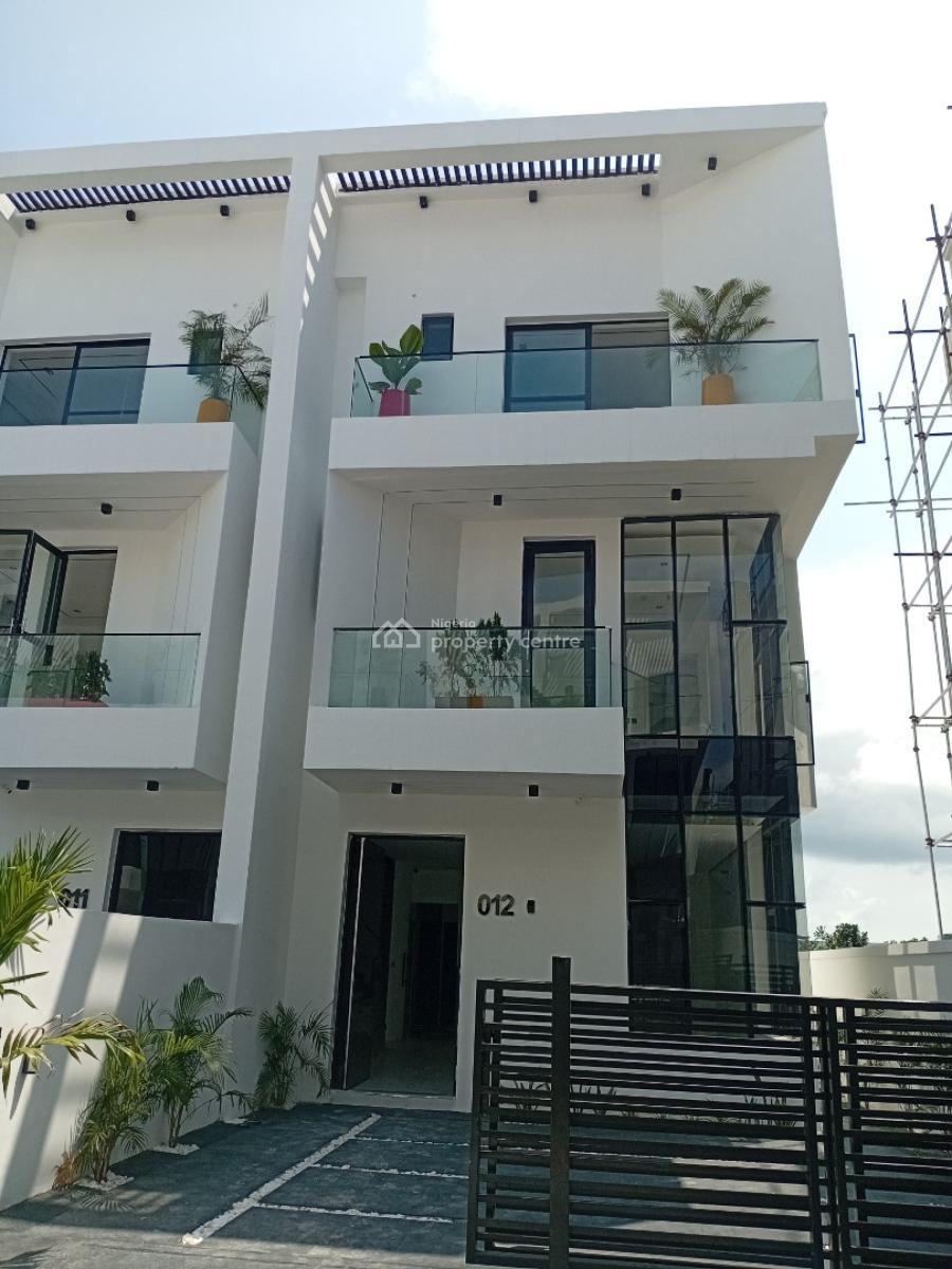 Elegant Mouth Watering 4-bedroom + Bq Semi-detached Duplex, Ochid Road, Lekki, Lagos, Semi-detached Duplex for Sale