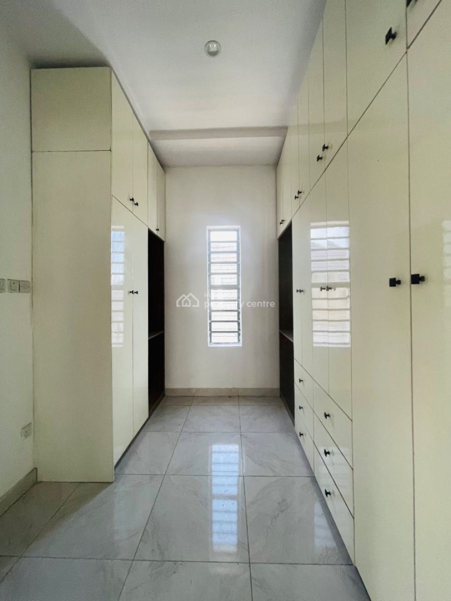 Eye Catchy 5 Bedroom Fully Detached Duplex Plus Bq, Exquisitely Built Home with Bq in a Secured Estate, Gra Phase 2, Magodo, Lagos, Detached Duplex for Sale