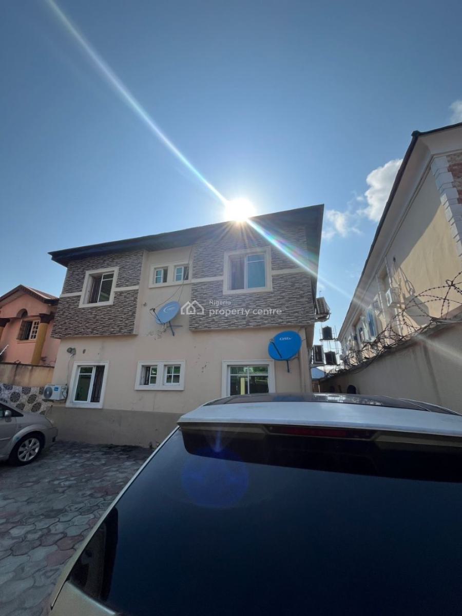 1 Bedroom Apartment, Ilaje, Lekki, Lagos, Mini Flat (room and Parlour) for Rent
