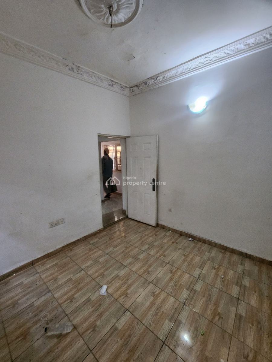 Luxury Two Bedroom Block of Flat, News Engineering, Dawaki, Gwarinpa, Abuja, Flat / Apartment for Rent