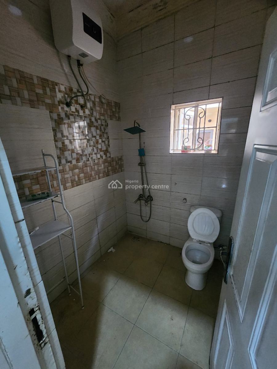 Luxury Two Bedroom Block of Flat, News Engineering, Dawaki, Gwarinpa, Abuja, Flat / Apartment for Rent