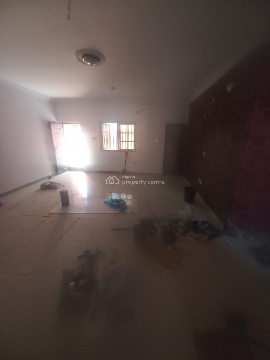 Standard and Spacious 3 Bedroom Apartment, Around Skymall, Ajah, Lagos, Flat / Apartment for Rent