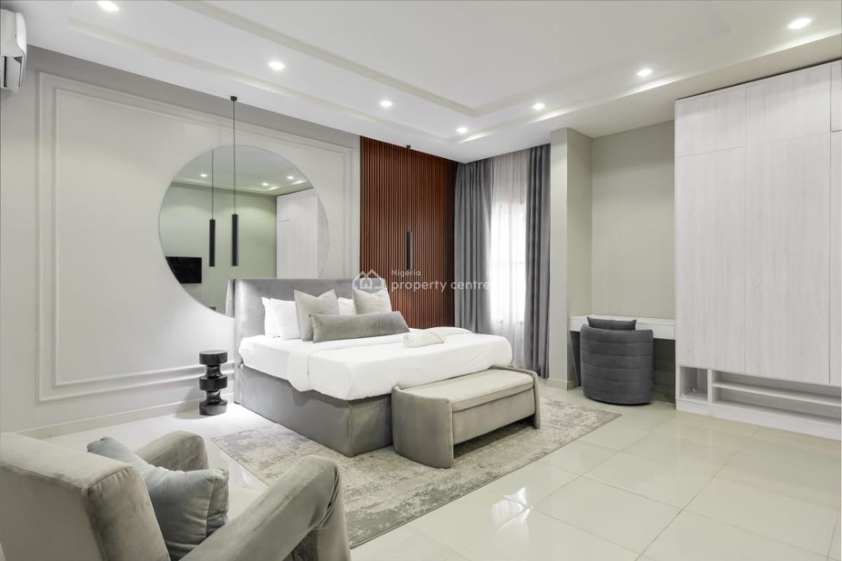 Lovely 3 Bedroom Apartment, Furo Ezimora Street, Lekki Phase 1, Lekki, Lagos, Flat / Apartment Short Let