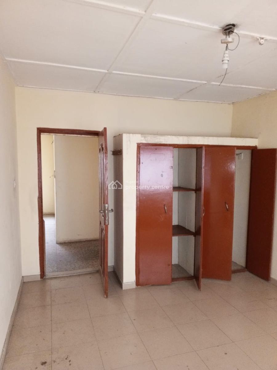 Spacious 3bedroom Flat, Ketu, Lagos, Flat / Apartment for Rent