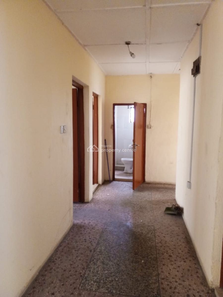 Spacious 3bedroom Flat, Ketu, Lagos, Flat / Apartment for Rent