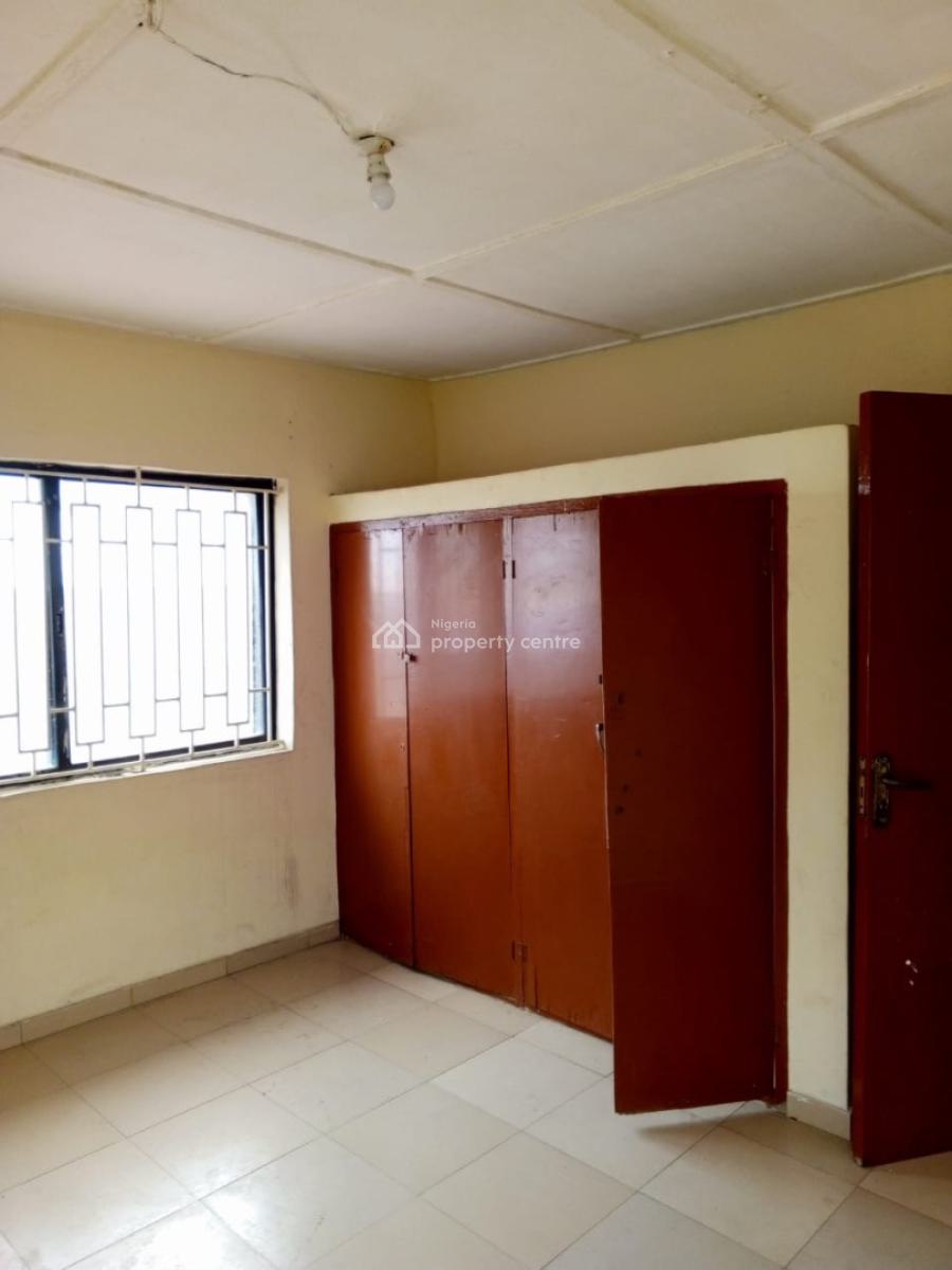Spacious 3bedroom Flat, Ketu, Lagos, Flat / Apartment for Rent