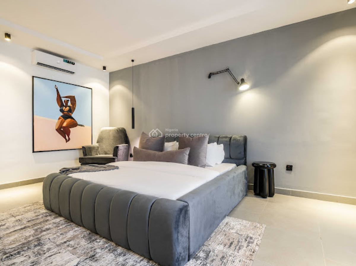 Spacious and Beautiful 3 Bedroom Apartment, Itumo Ogbonna Street, Lekki Phase 1, Lekki, Lagos, Flat / Apartment Short Let