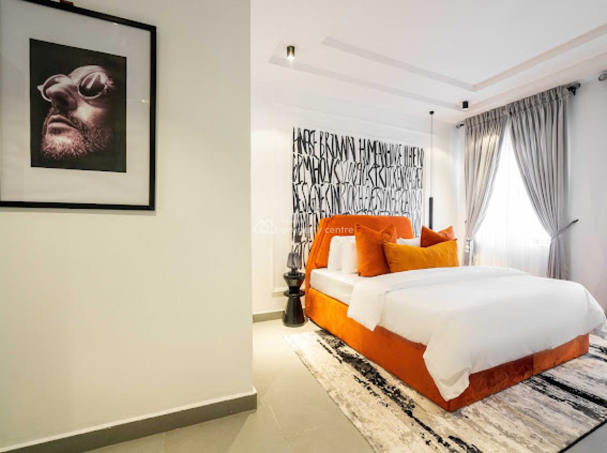 Spacious and Beautiful 3 Bedroom Apartment, Itumo Ogbonna Street, Lekki Phase 1, Lekki, Lagos, Flat / Apartment Short Let