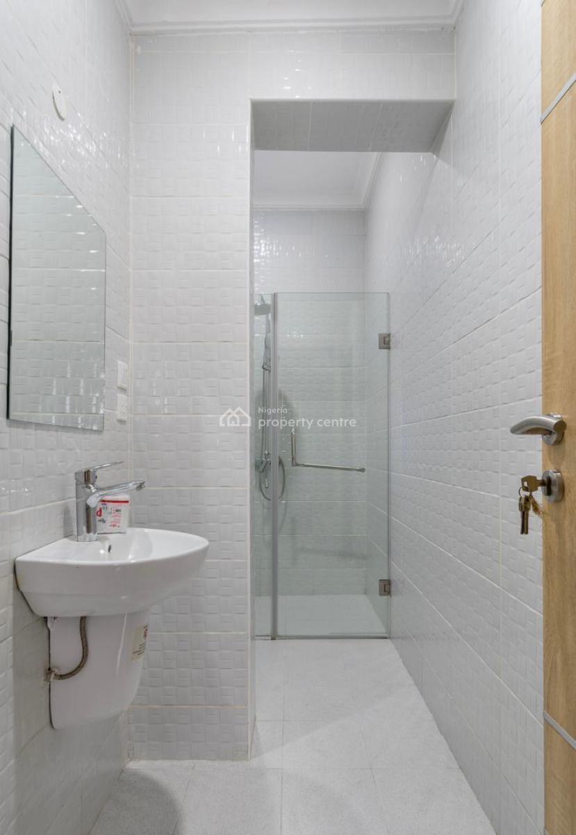 *a1*  2 Bedroom Apartment with Top Notch Amenities Available for Short, Lekki, Lekki Phase 1, Lekki, Lagos, Detached Duplex Short Let